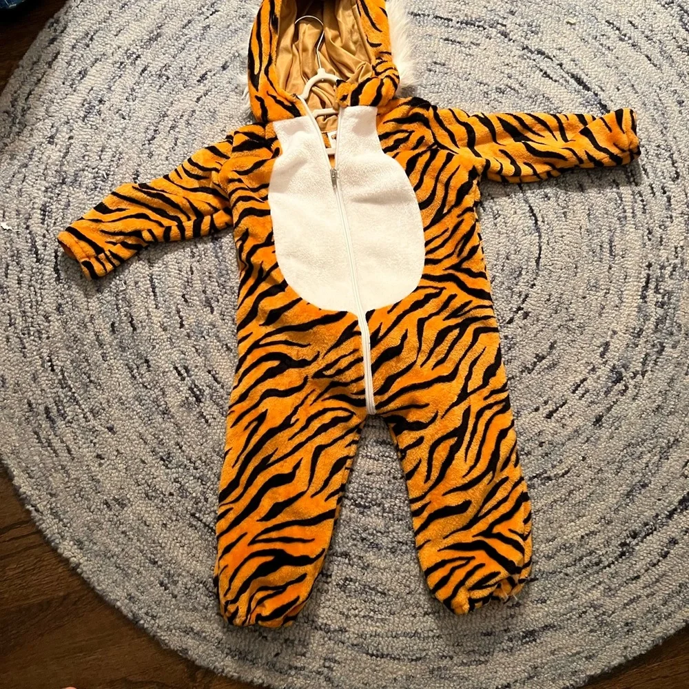 18-24M Tiger Costume